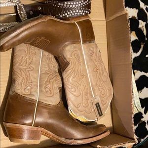 Rancho Semental Boots with belt